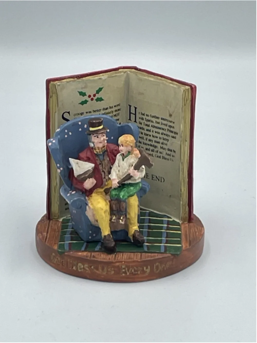 Russ Berrie A Christmas Carol Figurine 13980 Scrooge Diorama Tiny Tim The End - Picture 8 of 11